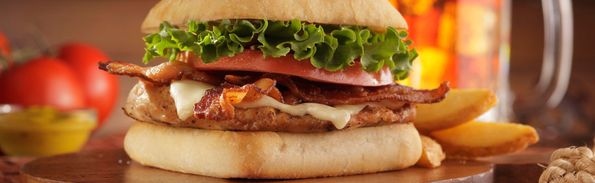 Deluxe Chicken Sandwich Deluxe Chicken Sandwich