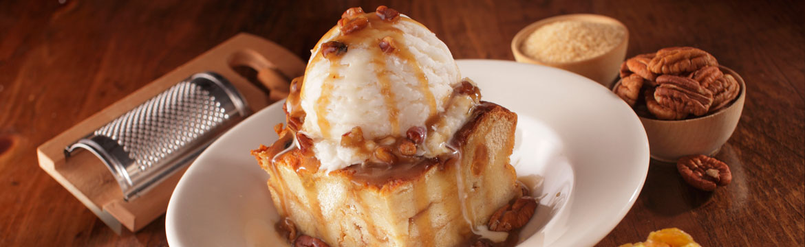 Bread Pudding 'A la mode Bread Pudding 'A la mode